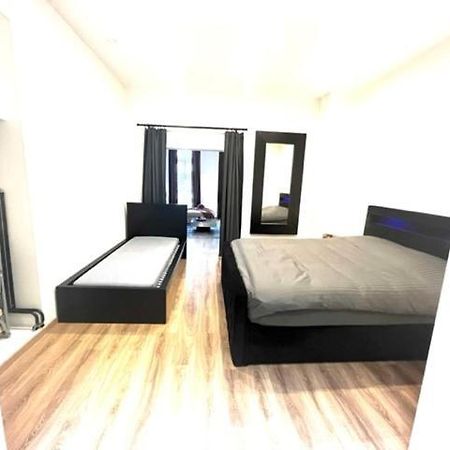 Modern Appartement In Hartje Gent Gante Exterior foto