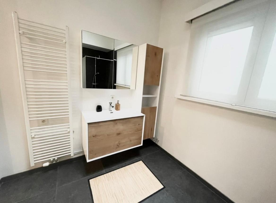 Modern Appartement In Hartje Gent Gante Exterior foto